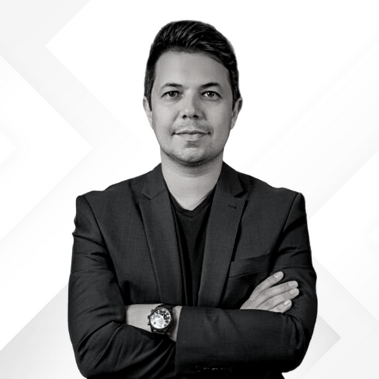 Dr. Felipe Villaverde. 02 AL 04 de noviembre y del 06 AL 08 de noviembre de 2023